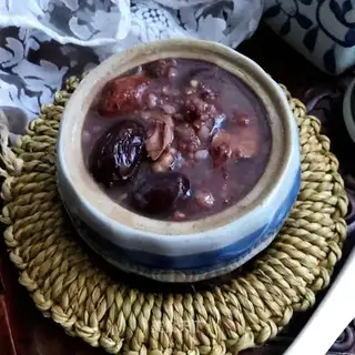 Four-coloured porridge