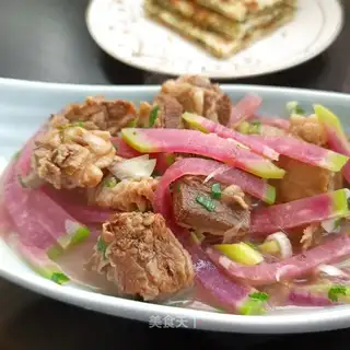 A radish lamb chop