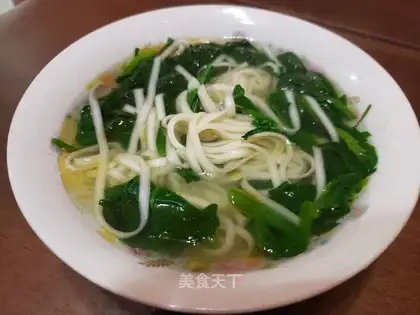 Spinach noodles