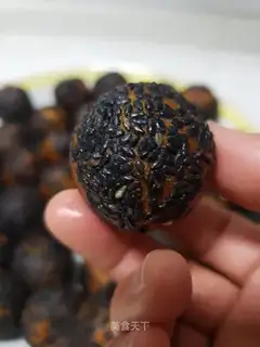 Potato ashball