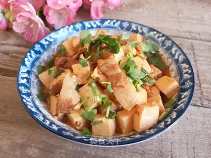 Five flowers and tofu