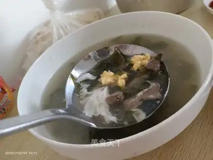 Spud egg soup