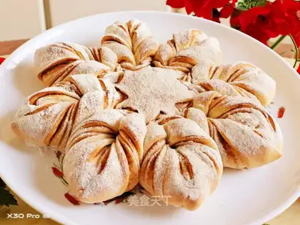 Snowflake bread