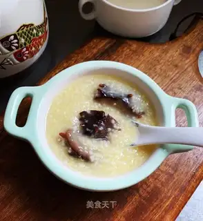The rice porridge
