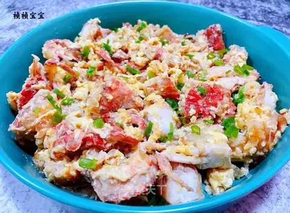 Crab fried eggs