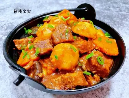 Pumpkin taco-head beef stew