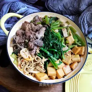 Spicy dragon bone soup
