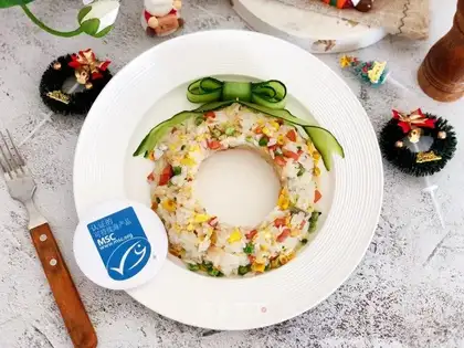 Seafood Christmas ring