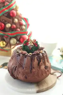 Chocolate goo-hoff bread