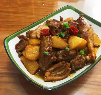 Duck stew potatoes