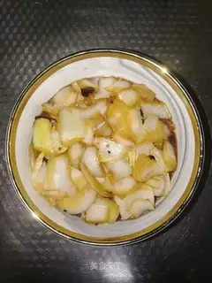 Hot cabbage