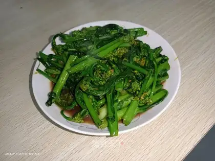 Clean up the oily oily flowers