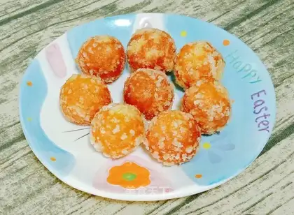 Blow up pumpkin balls