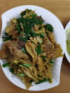 Scrambled pork