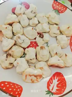 Poppy beans