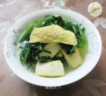 Egg dumpling tofu spinach