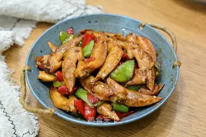Chili fried chicken wings