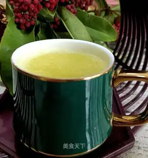 Apple orange celery juice