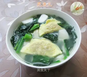Egg dumpling spinach