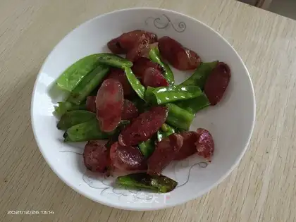 Weenie fried beans