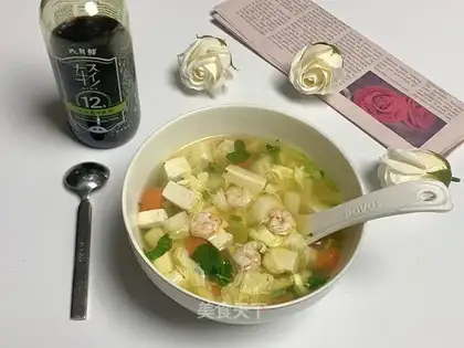 Shrimp tofu soup