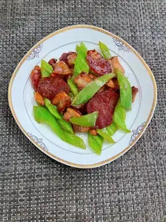 Five flowers of sausage and pepper