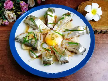 Steamed leech