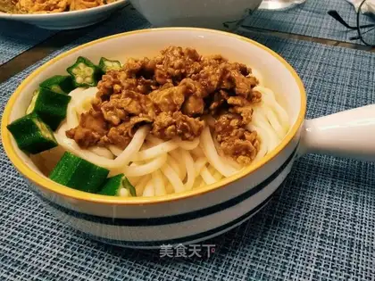Egg sauce noodles