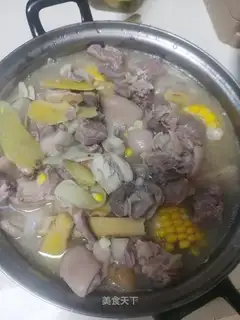 A lamb pan
