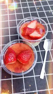 Strawberry yogurt