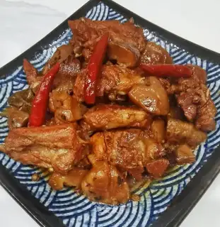 Cracker mushrooms