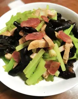 Celery black-mucked sausages