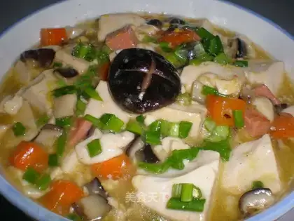 Golden tofu pot