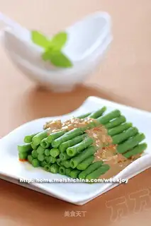 Cowpea with sesame juice