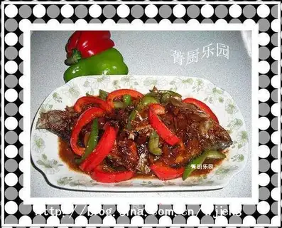 Special braised Wuchang fish