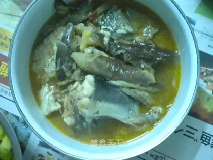 Stewed eggplant with fish head