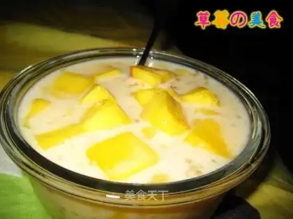 Coconut juice, mango sago