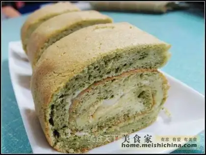 Matcha Colorful Cloud Cake Roll