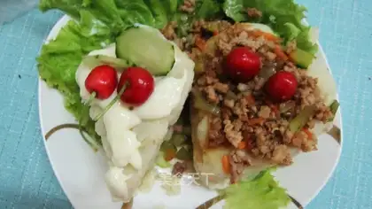 Chinese and Western eat mashed potatoes