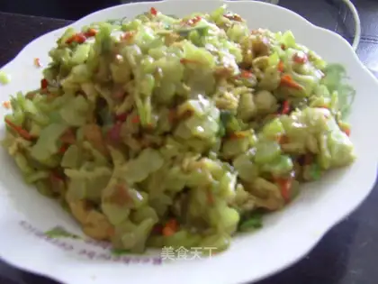 Scrambled eggs with bitter gourd