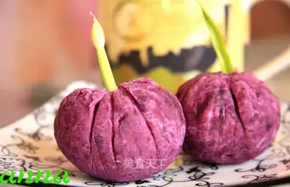 Purple sweet potato dumplings