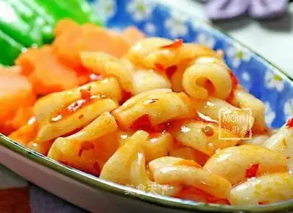 Multi-flavor stir-fried cuttlefish