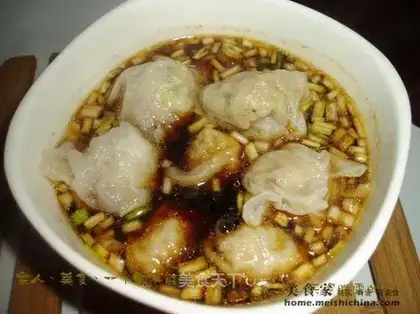 Swallow skin wonton