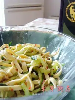 Double shredded salad