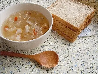 Tremella lotus seed soup