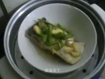 Steamed salted fish