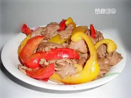 Fried beef with tender and colorful peppers