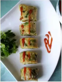 Celery leaf shrimp skin cake