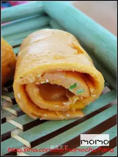 Tomato egg roll