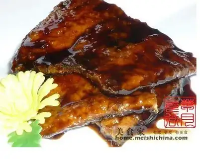 Honey-sweetened saury